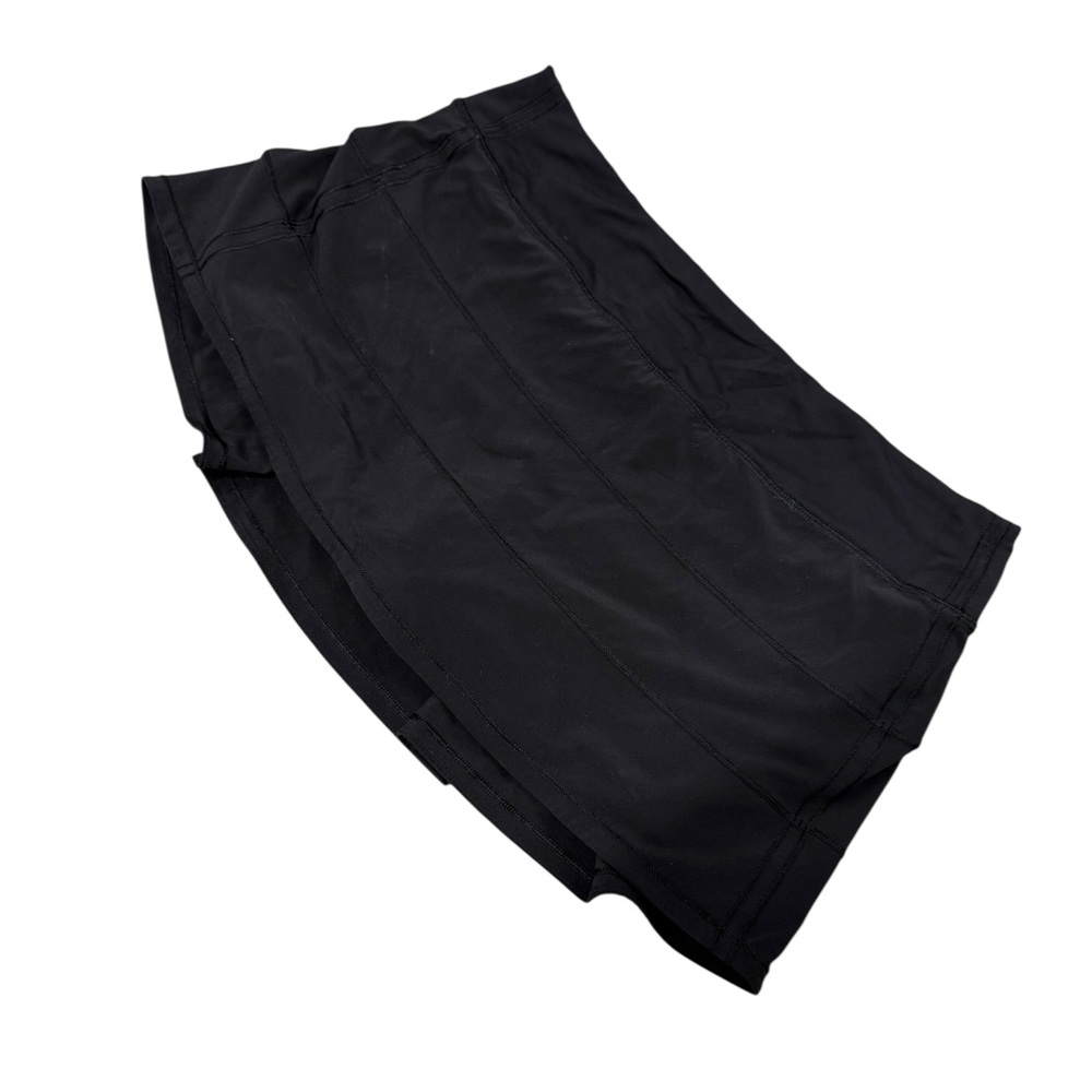 Lululemon Athletica Black Pace Rival Skirt with Built in Shorts Size 12